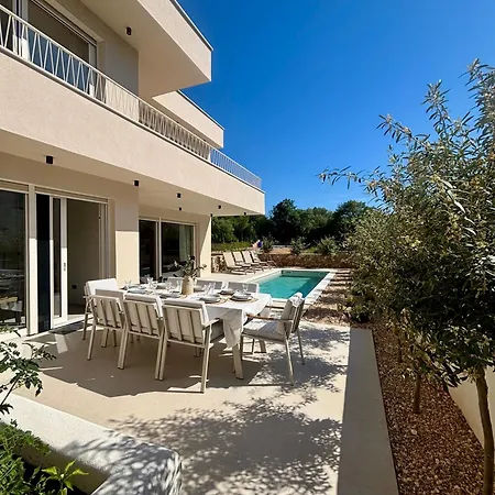 Willa Olea Mare - Mediterranean Comfort And Style Malinska